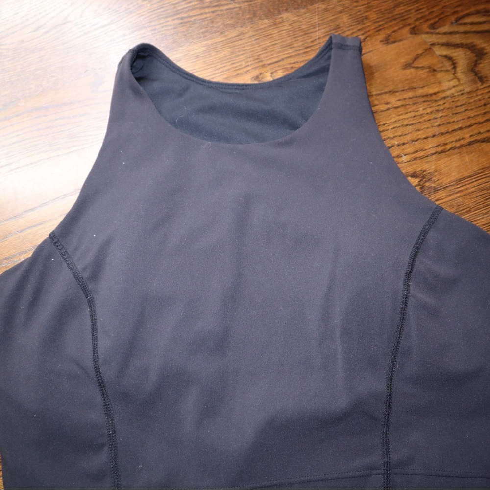 Zella high neck neck top size medium